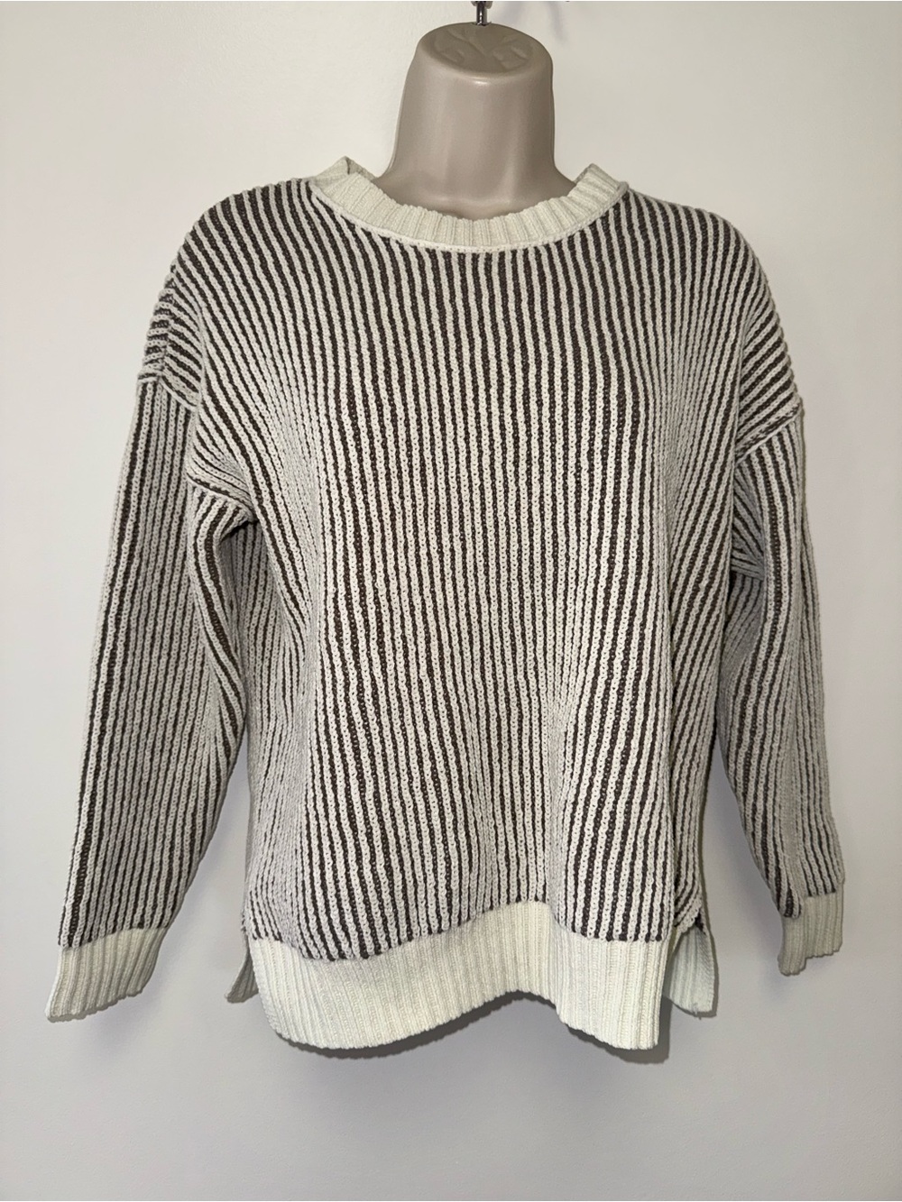 Maurices (Small) Brown//Cream Ribbed Soft Knit Sweater - Picture 1 of 4
